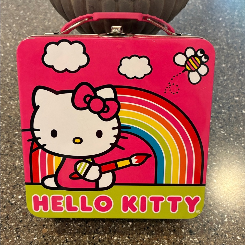 HELLO KITTY Tin Lunch Box Pail With Handle COLLECTIBLE